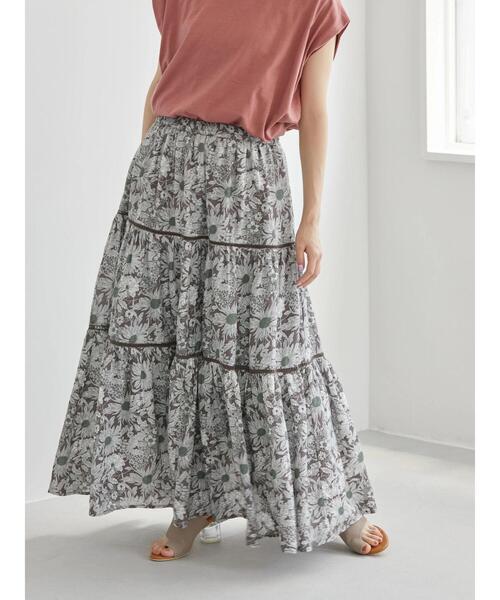 AMERICAN HOLIC(アメリカンホリック)の「丈違いティアードFlowerスカート(スカート・レディース・ネイビー/イエロー/ブラウン・L/M)」の11枚目の写真