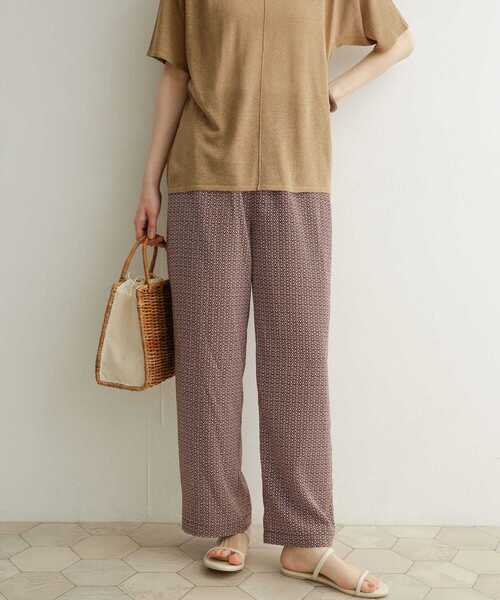 URBAN RESEARCH DOORS(アーバンリサーチドアーズ)の「ジオメトリックイージーパンツ(その他パンツ・レディース・グリーン/ボルドー・MEDIUM)」の17枚目の写真