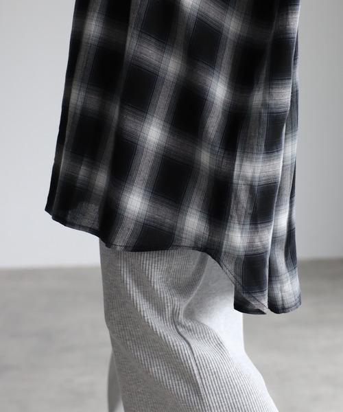 CREARE -LINO-（クレアーレリノ）の「ビックポケット オーバーサイズ ルーズ 半袖シャツ<ユニセックス>（シャツ/ブラウス・メンズ・ホワイト/ホワイト系その他/ブラック/ブラック系その他/ブルー系その他/カーキ/ブラック系その他2・S/M/L）」の9枚目の写真