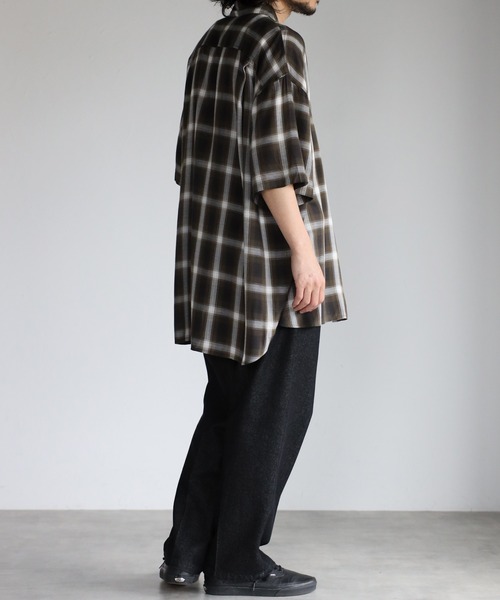 CREARE -LINO-（クレアーレリノ）の「ビックポケット オーバーサイズ ルーズ 半袖シャツ<ユニセックス>（シャツ/ブラウス・メンズ・ホワイト/ホワイト系その他/ブラック/ブラック系その他/ブルー系その他/カーキ/ブラック系その他2・S/M/L）」の17枚目の写真