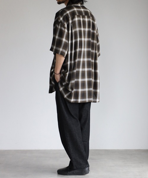 CREARE -LINO-（クレアーレリノ）の「ビックポケット オーバーサイズ ルーズ 半袖シャツ<ユニセックス>（シャツ/ブラウス・メンズ・ホワイト/ホワイト系その他/ブラック/ブラック系その他/ブルー系その他/カーキ/ブラック系その他2・S/M/L）」の18枚目の写真