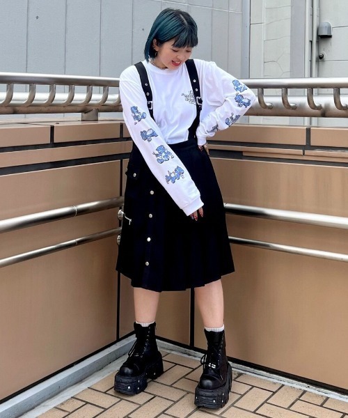 Candy Stripper(キャンディストリッパー)の「THE FORBIDDEN HOBBY L/S Tシャツ(Tシャツ/カットソー・レディース・ライトブルー/オフホワイト/ブラック・2)」の19枚目の写真