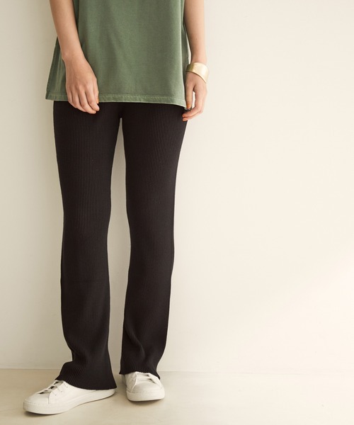 SALON adam et rope'（サロン アダム エ ロペ）の「【サステナブル】【TRUE COTTON】リブニットパンツ（その他パンツ・レディース・ホワイト/ブラック/ベージュ・FREE）」の3枚目の写真