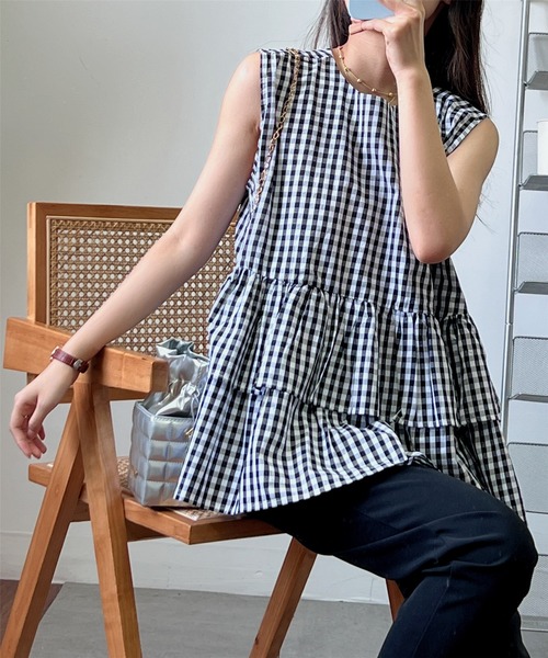 MAISON DE THERESE（メゾン ド テレーズ）の「ノースリーブ　ティアードブラウス（シャツ/ブラウス・レディース・ブラック/その他/ブルー/グレー/ブラウン/ピンク/ホワイト・FREE）」の16枚目の写真