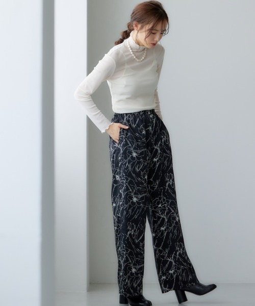 miclat（ミクラ）の「大きいサイズ ライン花柄ワイドパンツ miclat（その他パンツ・レディース・ブラック系/ホワイト系・LL/3L/4L/L）」の6枚目の写真