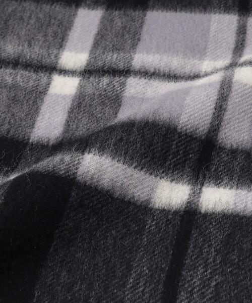 INDIVI（インディヴィ）の「◆【洗える/ウール100%】ストール（ストール/ショール・レディース・オフホワイト/イエロー/ブラック系1/グレー系1/ピンク系6/ブルー系1・00）」の8枚目の写真