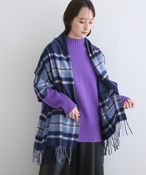 INDIVI（インディヴィ）の「◆【洗える/ウール100%】ストール（ストール/ショール・レディース・オフホワイト/イエロー/ブラック系1/グレー系1/ピンク系6/ブルー系1・00）」の11枚目の写真