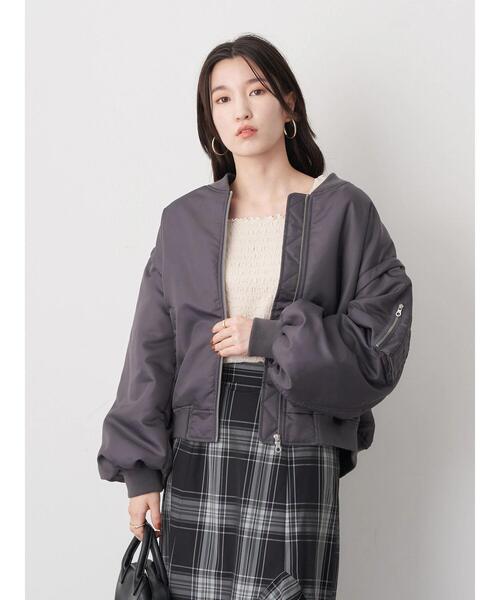 earth music&ecology（アースミュージックアンドエコロジー）の「2WAY MA-1（MA-1・レディース・キャメル/カーキ/チャコールグレー・L/M）」の21枚目の写真