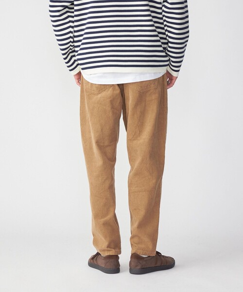 SHIPS（シップス）の「*SHIPS: バルーン シルエット ワイド テーパード 11ウェール コーデュロイ パンツ（その他パンツ・メンズ・チャコールグレー/ブラウン/キャメル・SMALL/MEDIUM/LARGE/X-LARGE）」の14枚目の写真