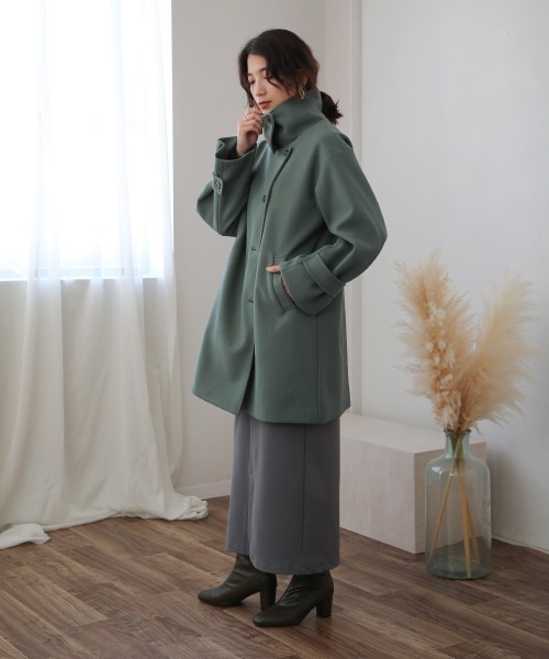 Bou Jeloud（ブージュルード）の「スタンドカラーソデボリュームコート（その他アウター・レディース・モカ/グリーン/アイボリー/ブラック・FREE）」の6枚目の写真
