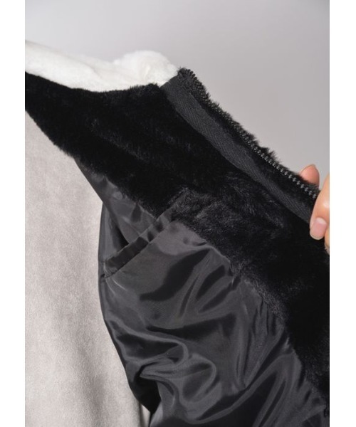 RE730(アールイーセブンサーティー)の「RE730 ふわふわもこもこのかわいいファーブルゾン(ブルゾン・メンズ・ブラック/ベージュ/サックスブルー/ピンク・MEDIUM/LARGE/X-LARGE)」の12枚目の写真