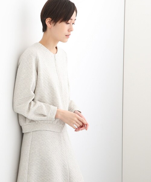 INDIVI（インディヴィ）の「【LIFE/SETUP可能】キルティング ジャージカーディガン（カーディガン/ボレロ・レディース・チャコール/ライトグレー系8・38/34）」の5枚目の写真