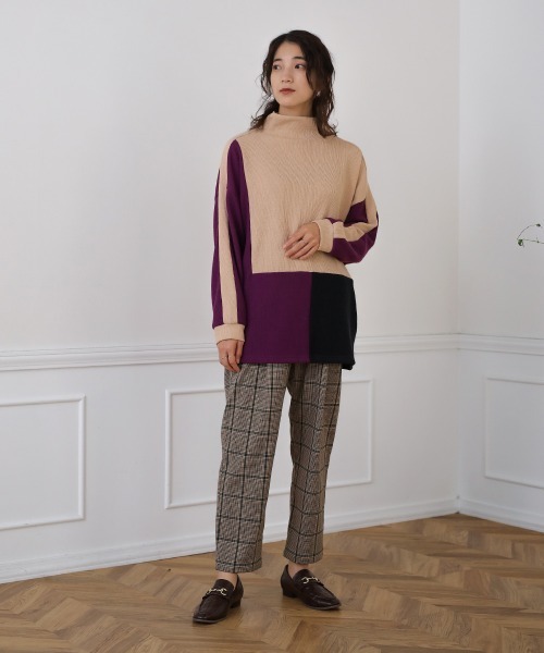 Bou Jeloud(ブージュルード)の「ブロッキングチュニック(Tシャツ/カットソー・レディース・ブラック/チャコールグレー/ベージュ・38)」の11枚目の写真
