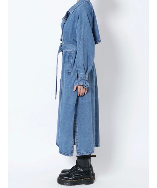 jouetie(ジュエティ)の「デニムトレンチコート【スプリングコート】(トレンチコート・レディース・ライトブルー/ブラック・MEDIUM)」の20枚目の写真