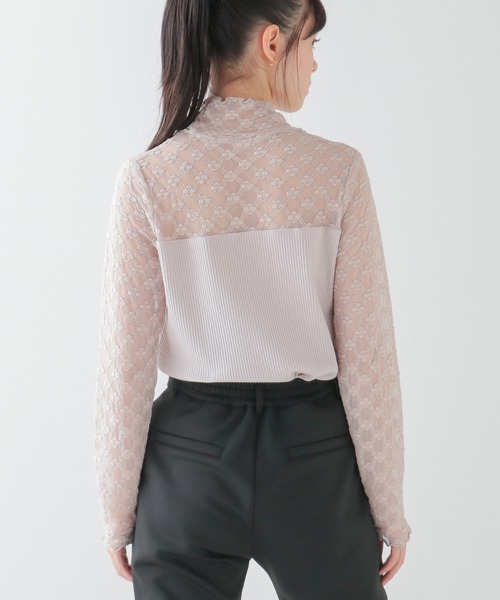 Honeys（ハニーズ）の「レース切替ハイネック（Tシャツ/カットソー・レディース・ホワイト/ブラック/ピンクベージュ/クリーム・S/M/L）」の14枚目の写真