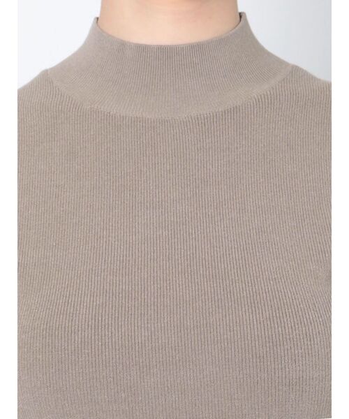 LAGUNAMOON（ラグナムーン）の「スリットスリーブコンビニットプルオーバー（ニット/セーター・レディース・ブラック/ホワイト/モカ・FREE）」の21枚目の写真