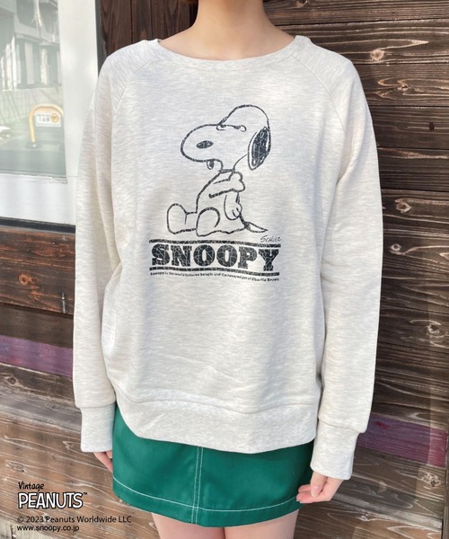 PEANUTS(ピーナッツ)の「【PEANUTS/ピーナッツ】スヌーピープリントビッグスウェット(スウェット・レディース・グレー/ホワイト/ネイビー・FREE)」の10枚目の写真