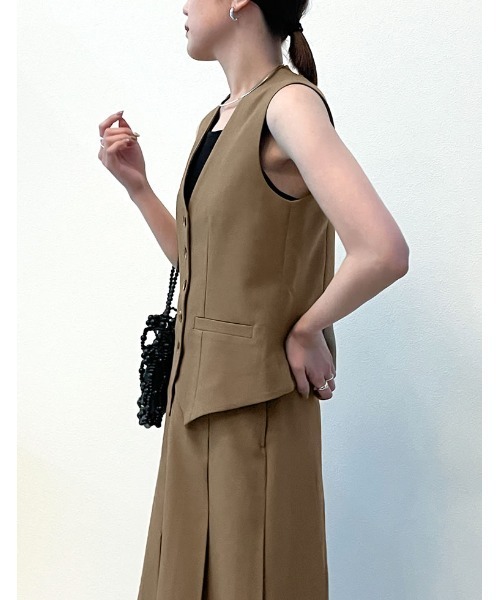 Re:EDIT（リエディ）の「[2023S/S COLLECTION]フロントボタンVネックベスト（ベスト・レディース・グレー/ベージュ/モカ/ブラック・LARGE/MEDIUM）」の19枚目の写真