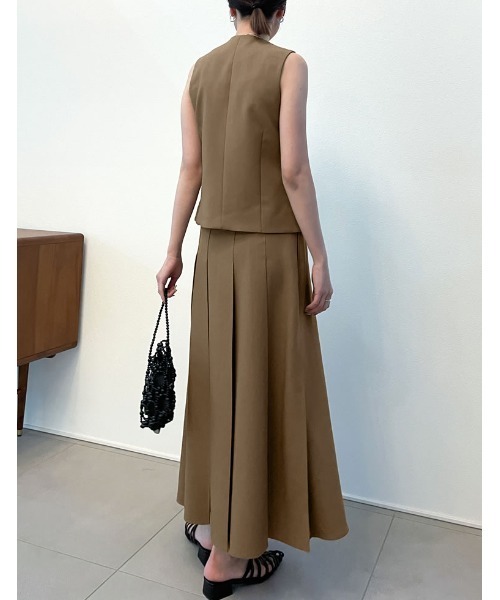Re:EDIT（リエディ）の「[2023S/S COLLECTION]フロントボタンVネックベスト（ベスト・レディース・グレー/ベージュ/モカ/ブラック・LARGE/MEDIUM）」の21枚目の写真