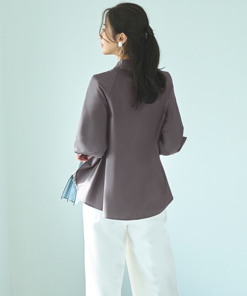 RUIRUE BOUTIQUE(ルイルエブティック)の「洗える | サイドケープアシンメトリーブラウス | 長袖 バンドカラー トップス 体型カバー オフィスカジュアル ケープ 通勤服 華やか ブラウス(シャツ/ブラウス・レディース・ブラック/サンドベージュ/スミクロ・LL/3L/L/M/S)」の10枚目の写真