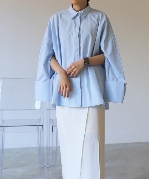 Maisones.(メゾネス)の「Over cuff Shirt | オーバーカフシャツ(シャツ/ブラウス・レディース・オフホワイト/ライトブルー・FREE)」の21枚目の写真