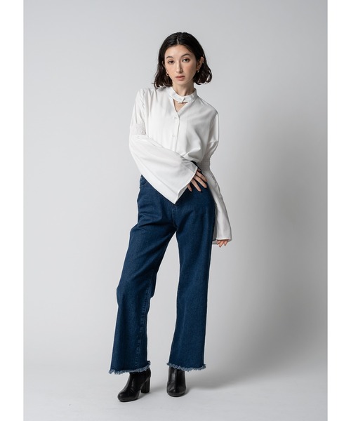 Adoon plain（アドーンプレーン）の「【新色を加えて再登場】トライアングルネックブラウス（シャツ/ブラウス・レディース・グレイッシュベージュ/ホワイト/ホワイト系その他/ブラック/パープル・FREE）」の9枚目の写真