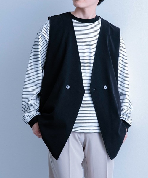 ITEMS URBANRESEARCH(アイテムズ アーバンリサーチ)の「ダブルブレスト TRジレ(ベスト・メンズ・ブラック/ライトグレー/ベージュ・LARGE/MEDIUM)」の2枚目の写真