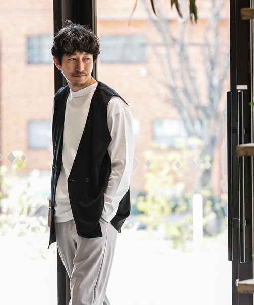 ITEMS URBANRESEARCH(アイテムズ アーバンリサーチ)の「ダブルブレスト TRジレ(ベスト・メンズ・ブラック/ライトグレー/ベージュ・LARGE/MEDIUM)」の8枚目の写真