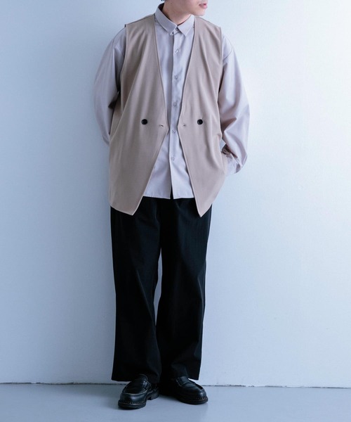 ITEMS URBANRESEARCH(アイテムズ アーバンリサーチ)の「ダブルブレスト TRジレ(ベスト・メンズ・ブラック/ライトグレー/ベージュ・LARGE/MEDIUM)」の15枚目の写真