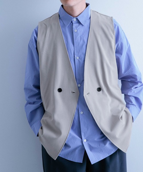 ITEMS URBANRESEARCH(アイテムズ アーバンリサーチ)の「ダブルブレスト TRジレ(ベスト・メンズ・ブラック/ライトグレー/ベージュ・LARGE/MEDIUM)」の16枚目の写真