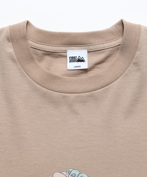 FIRST DOWN（ファーストダウン）の「コットン ジャージー 半袖 Ｔシャツ by lee qura（Tシャツ/カットソー・メンズ・サンドベージュ/グレー/ブラック/ホワイト・M/L/XL）」の7枚目の写真