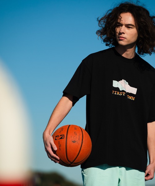 FIRST DOWN（ファーストダウン）の「コットン ジャージー 半袖 Ｔシャツ by lee qura（Tシャツ/カットソー・メンズ・サンドベージュ/グレー/ブラック/ホワイト・M/L/XL）」の20枚目の写真