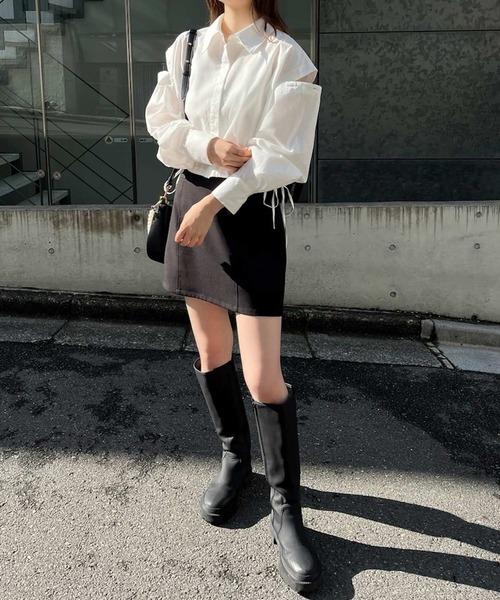 one after another NICE CLAUP(ワンアフターアナザーナイスクラップ)の「肩あきマルチウェイショートシャツ(シャツ/ブラウス・レディース・グレー系その他/ブルー系その他/ピンク系その他/オフホワイト・FREE)」の12枚目の写真