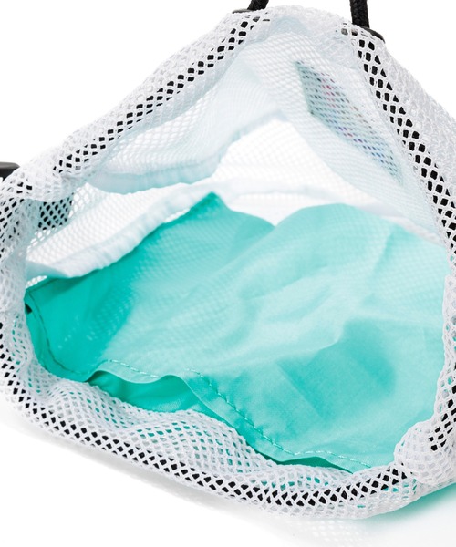 CRAZY CREEK（クレイジークリーク）の「CRAZY CREEK クレイジークリーク メッシュボールポーチ（ショルダーバッグ・メンズ・ホワイト/ブラック・FREE）」の4枚目の写真