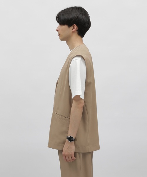 LAKOLE（ラコレ）の「※PEツイルジレ / 904011（ベスト・メンズ・ブラック/ベージュ/チャコールグレー・MEDIUM/LARGE）」の16枚目の写真