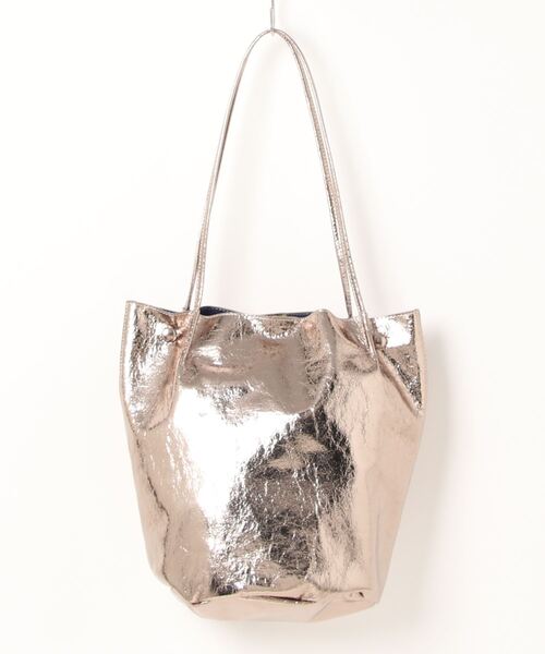 DouDou（ドゥドゥ）の「【WEB限定】クラッシュメタリックバケツトート（ショルダーバッグ・レディース・シルバー/シルバー系その他・FREE）」の9枚目の写真