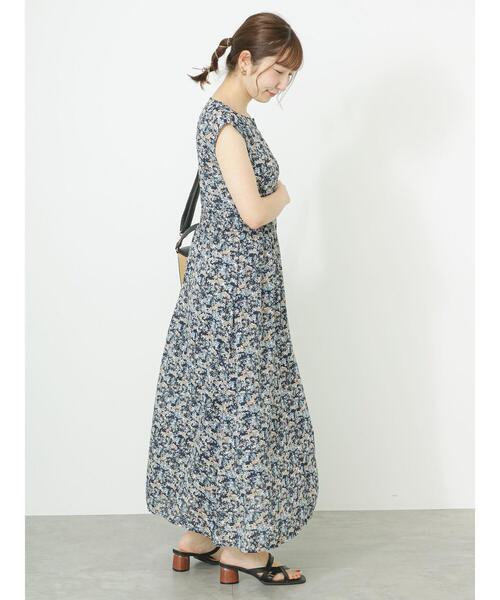 Te chichi TERRASSE（テチチテラス）の「花柄プリントワンピース（ワンピース・レディース・ネイビー/オフホワイト/ミント・F）」の13枚目の写真