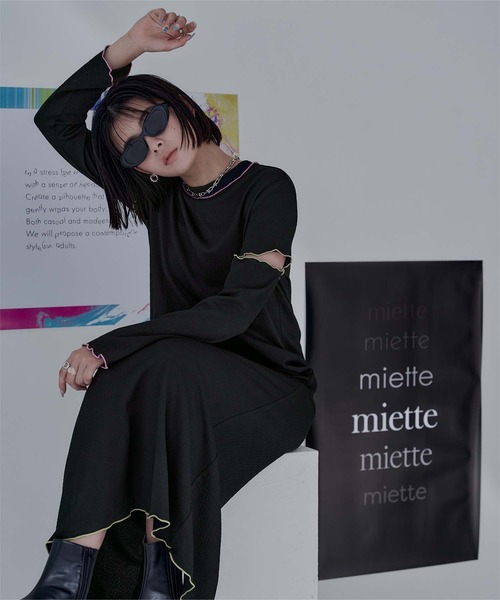 miette(ミエット)の「スリットスリーブ配色メローワンピース(ワンピース・レディース・ブラウン/ブラック・FREE)」の5枚目の写真