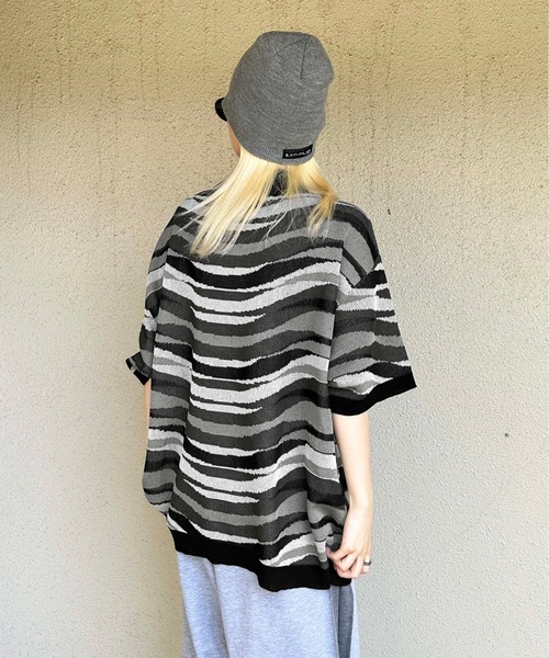 sedacle(セダクル)の「ウェーブジップポロニット(Tシャツ/カットソー・メンズ・ブラック/グリーン・MEDIUM/LARGE)」の4枚目の写真