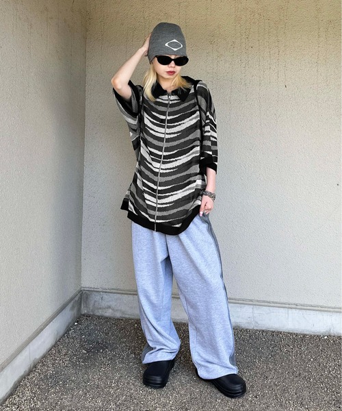 sedacle(セダクル)の「ウェーブジップポロニット(Tシャツ/カットソー・メンズ・ブラック/グリーン・MEDIUM/LARGE)」の5枚目の写真