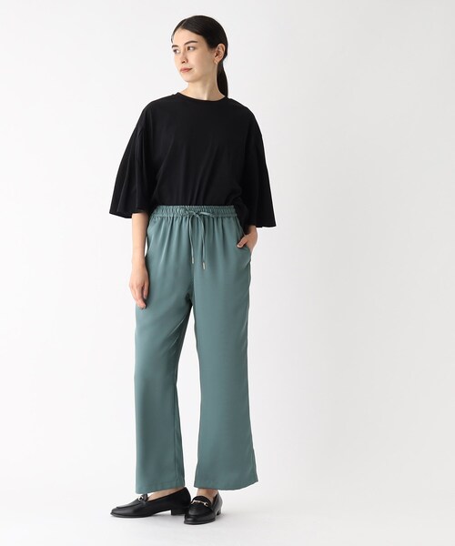 OPAQUE.CLIP(オペークドットクリップ)の「◆サテンイージーワイドストレートパンツ【洗濯機洗い可】(その他パンツ・レディース・ライトブルー/チャコールグレー/キャメル・40/38)」の10枚目の写真