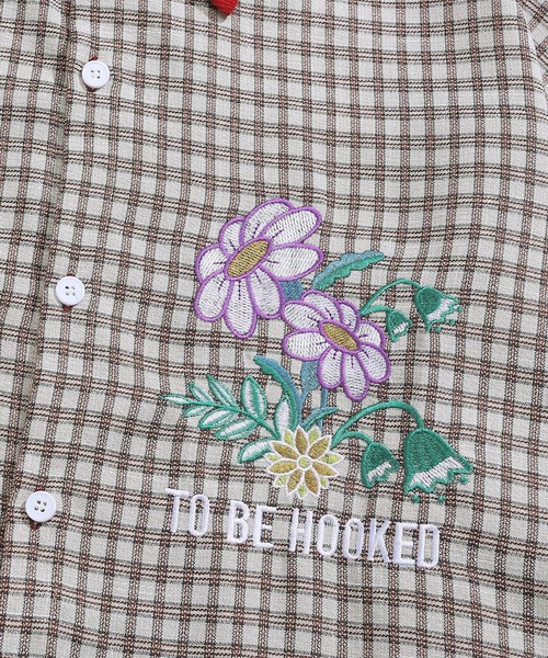 HOOK（フック）の「HOOK -original- レトロ調可愛いワンちゃん刺繍チェック柄長袖シャツ（シャツ/ブラウス・メンズ・グレー/ライトベージュ/グレイッシュベージュ/ライトグレー・M/XL/L）」の9枚目の写真