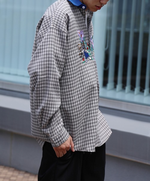HOOK（フック）の「HOOK -original- レトロ調可愛いワンちゃん刺繍チェック柄長袖シャツ（シャツ/ブラウス・メンズ・グレー/ライトベージュ/グレイッシュベージュ/ライトグレー・M/XL/L）」の17枚目の写真
