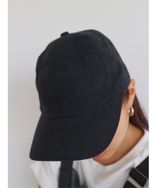 TRUNC（トランクエイティーエイト）の「Eco Suede Cap（キャップ・レディース・ブラック/グレイッシュベージュ・FREE）」の9枚目の写真
