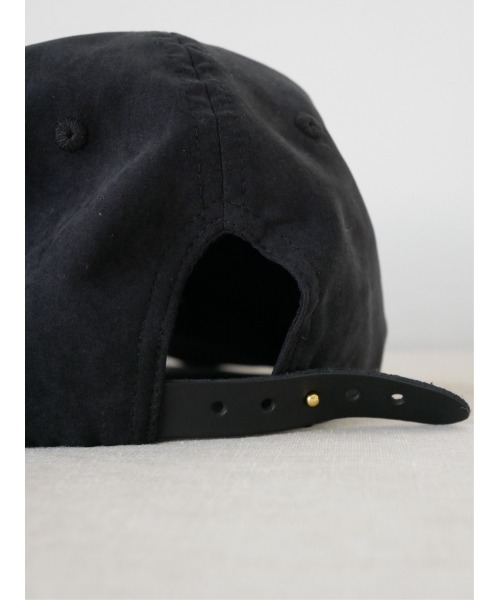 TRUNC（トランクエイティーエイト）の「Eco Suede Cap（キャップ・レディース・ブラック/グレイッシュベージュ・FREE）」の14枚目の写真