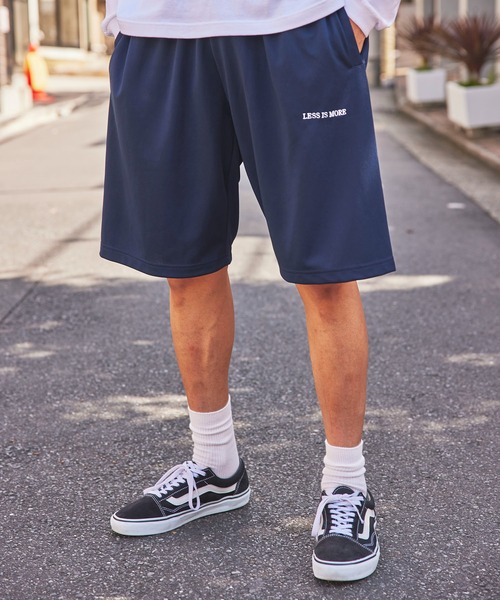 MAISON CLUB(メゾンクラブ)の「【MAISON CLUB】ワンポイント刺繍ドライハーフパンツ LESS IS MORE(その他パンツ・メンズ・ホワイト/ネイビー/ブラック/ダークグレー・M/XL/L)」の7枚目の写真
