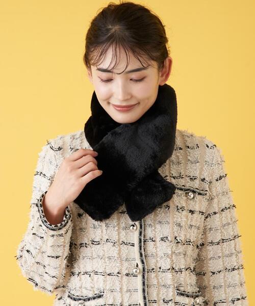 en recre(アンレクレ)の「フェイクファーティペット(マフラー・レディース・ライトグレー/チョコ/ブラック/ライトブラウン・FREE)」の14枚目の写真