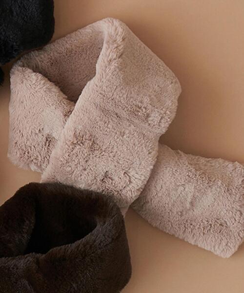 en recre(アンレクレ)の「フェイクファーティペット(マフラー・レディース・ライトグレー/チョコ/ブラック/ライトブラウン・FREE)」の19枚目の写真