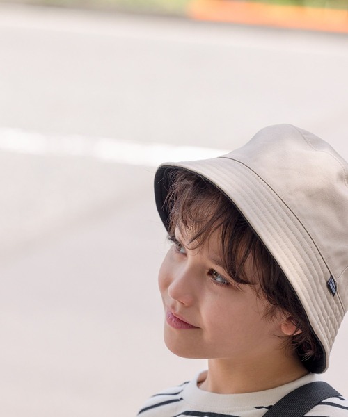GLOBAL WORK(グローバルワーク)の「洗えるリバーシブルバケットHAT/974037(ハット・キッズ・オフホワイト/ブラック・LARGE/MEDIUM)」の5枚目の写真