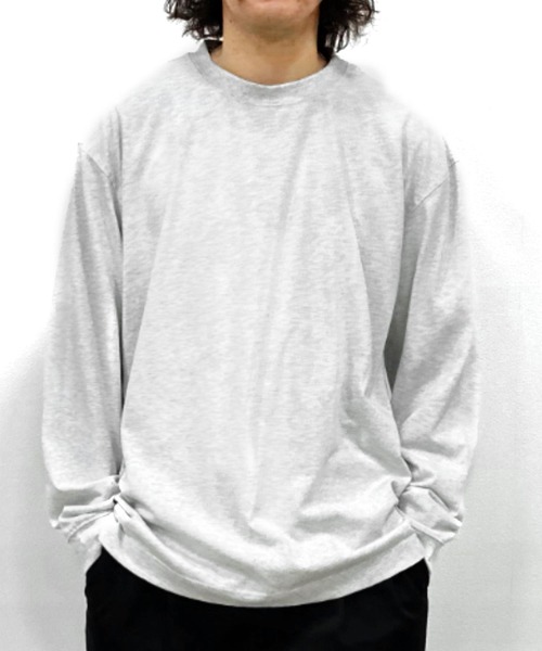 NAVY（ネイビー）の「USコットン  オーバーサイズロングスリーブTシャツ（Tシャツ/カットソー・メンズ・チャコール/ホワイト/ブルー/マスタード/ブラック/オートミール/ブラウン/ダークグリーン・M/S/XXL/XL/L）」の5枚目の写真